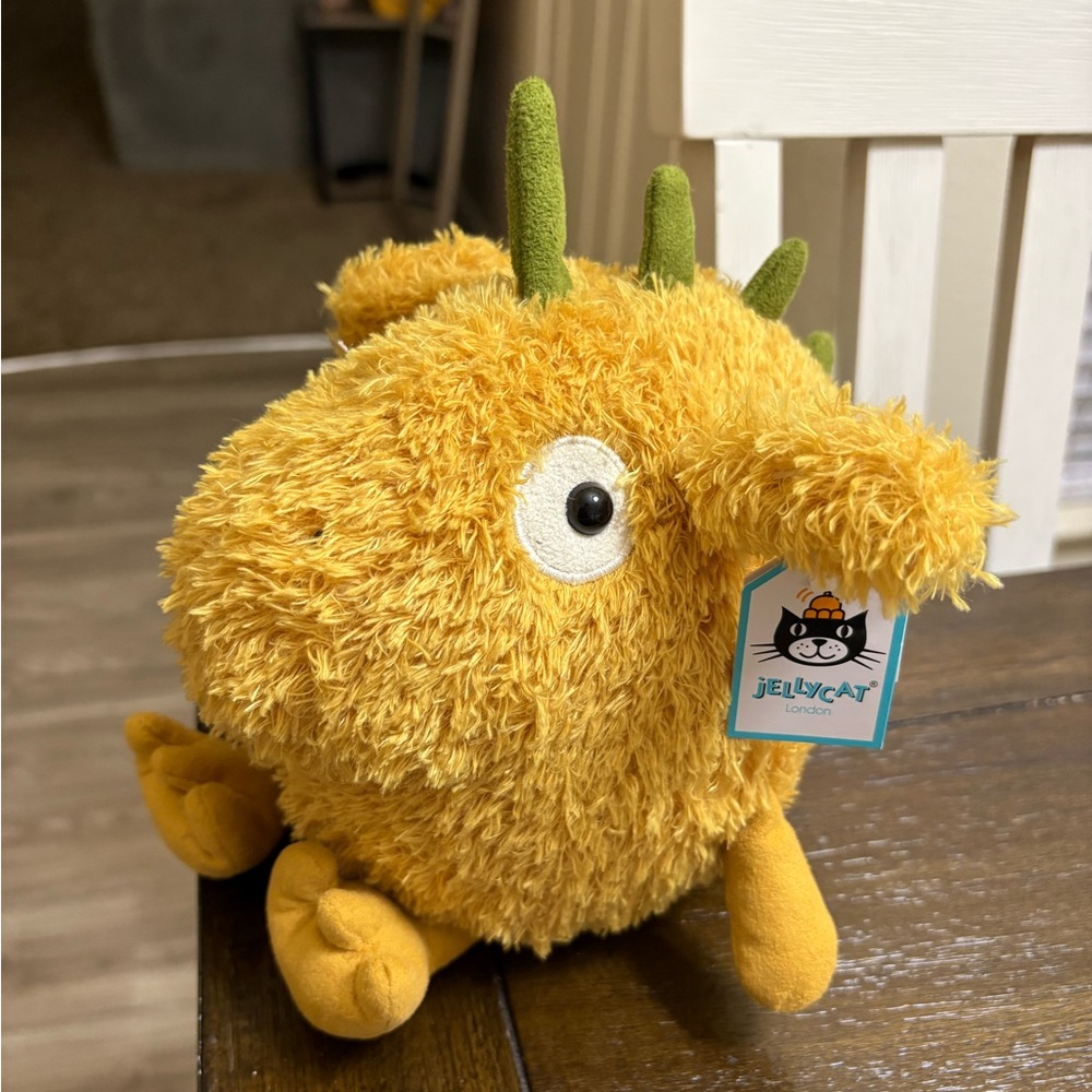 ❌SOLD❌Jellycat Yonnie JubJub *RETIRED NWT*